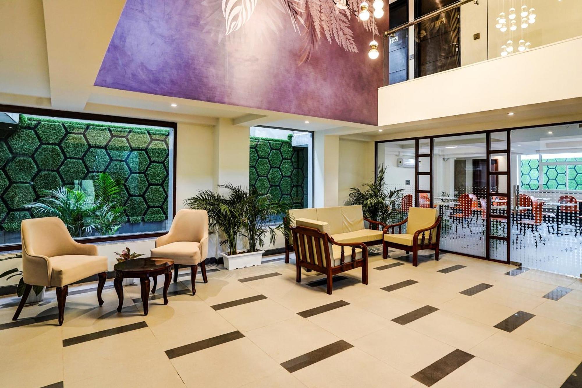 Hotel O Parkinn Gurgaon Exterior photo