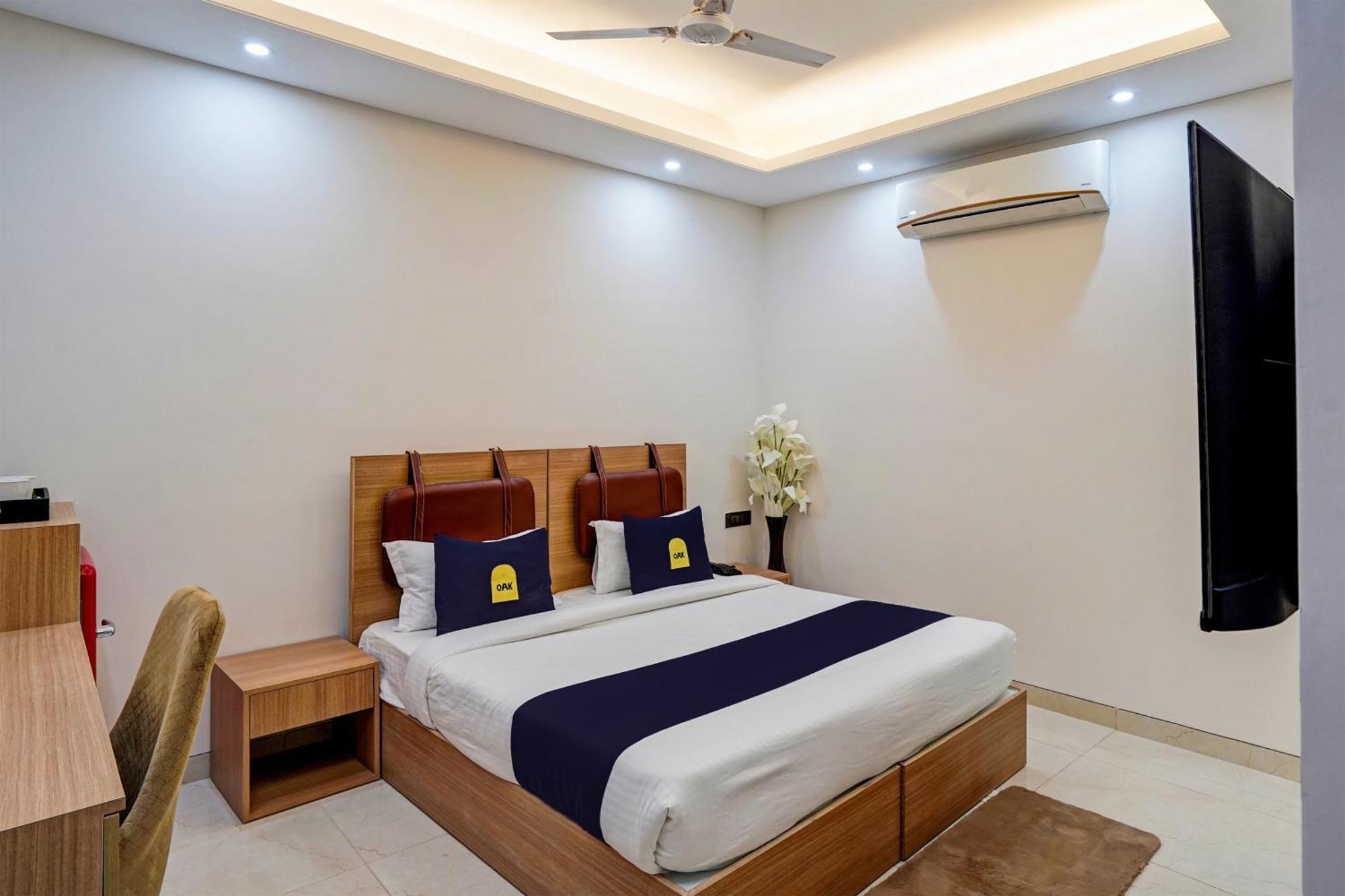 Hotel O Parkinn Gurgaon Exterior photo
