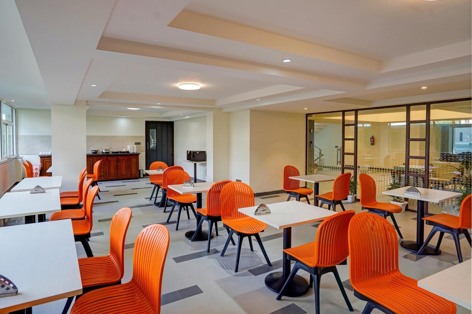 Hotel O Parkinn Gurgaon Exterior photo